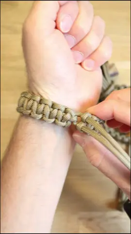 Bracelet de survie sans boucle #paracord #DIY #bushcraft