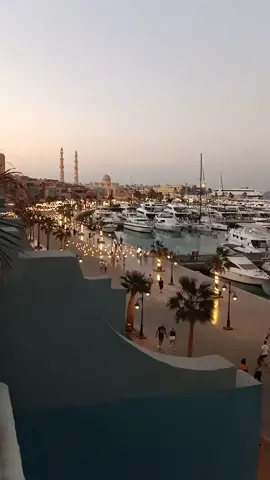 #الغردقه  #الغردقه❤hurghada  #بحر  #اماكن-جميله #السويس  #استوري  #جرح #تامر_عاشور 