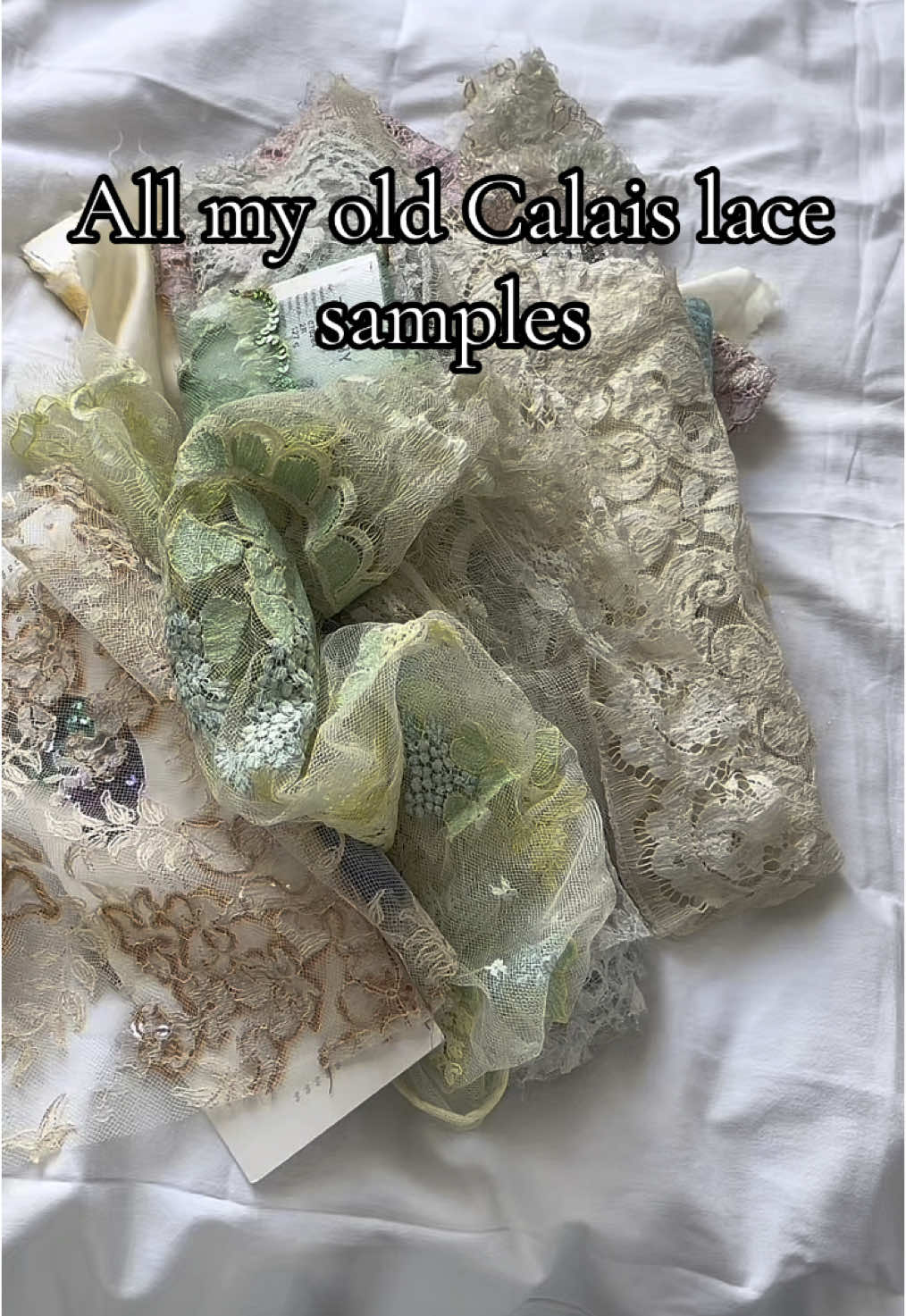 I'm just a big fan of lace😋 #lace #dentelle #lacesamples #sewingtiktok 