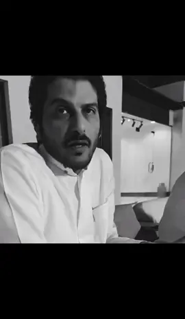 يقول في هالزمن من قل جنس الطيبين#شعراء_وذواقين_الشعر_الشعبي🎸 #قصايد_شعر_خواطر #☢♪حآزم_آلعبدآللهہ☢♪ 