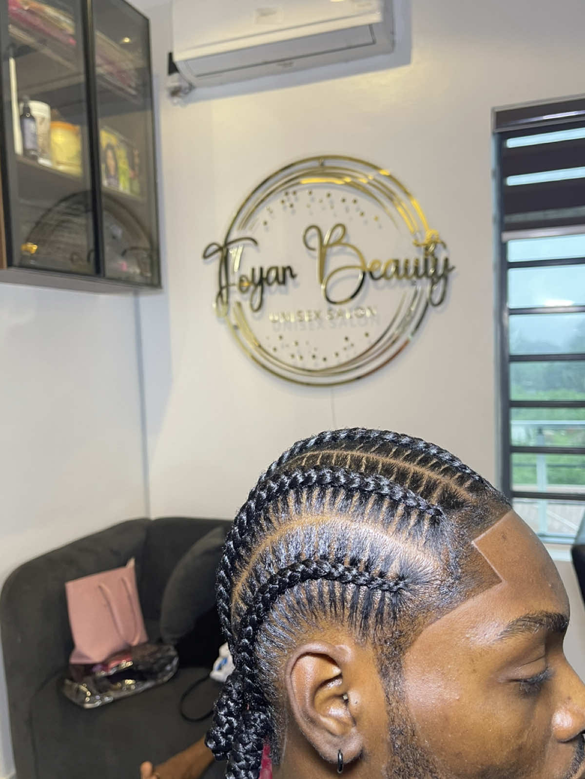 Six cornrows looking good and clean 🥰#trendinghairstyle #trendingvideo #cornrowbraids #braidstylist #foyarunisexsalon #mensbraids #lagosbraider🥰 