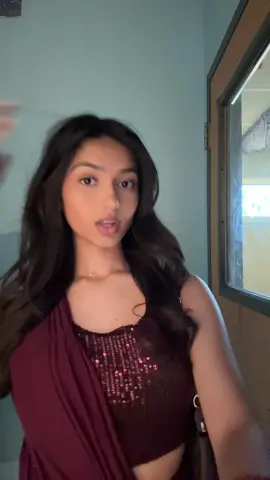 fighting the urge to dye my hair!