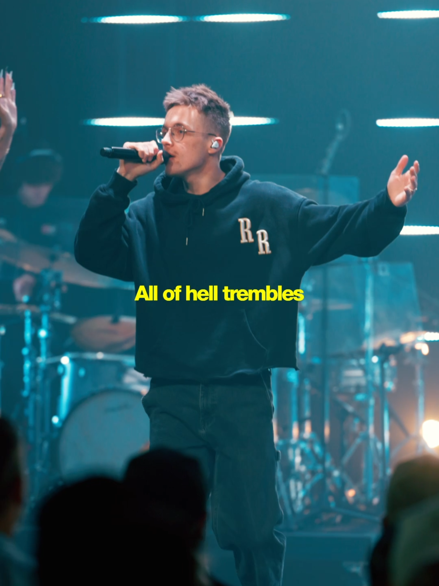 We can't wait to sing this one on tour this week! Which city will you be singing this one with us in? Let us know below ⬇️ #worship #gates #praise #king #of #glory #newmusic