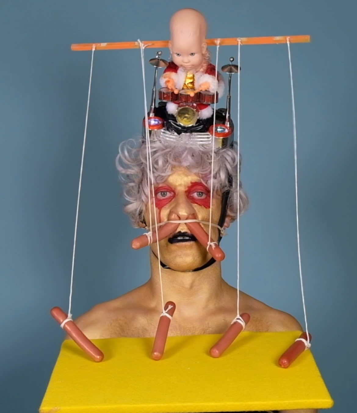 Mental Marrionette With Dancing Dogs 🐶 🌭 Nobody does #glizzy research like No Body #performanceart Sold as an #nft on Foundation for 3 Eth to the collector Degennifer. this contraption is what we will look like to people of the future, i swear 👽