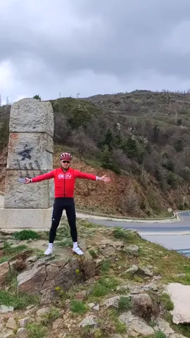 A Backpacking DREAM On The CHEAP 🤯 . 📺 Watch The Full Video LIVE NOW On #YouTube! 🎬 🔗👉LINK IN BIO👈🔗 . 🔍Can You Get This Beautiful Experience For Less Than $500? . #gcn #roadcycling #globalcyclingnetwork #bikepacking