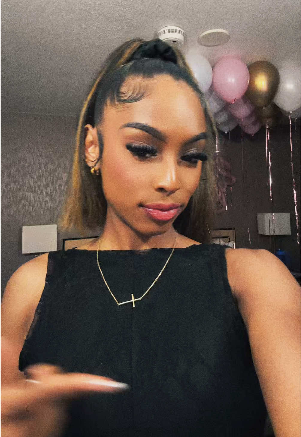 I’m finerr 😍😚 #fyp #blowthisup #viral 