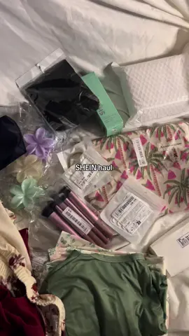 البجايم جودتها مو مره والأسوار من النوع الي ما يصدي البرايمر استعملته خيالي  #explore #اكسبلور #fyppppppppppppppppppppppp #sheinhaul #shein #explorepage #Vlog 