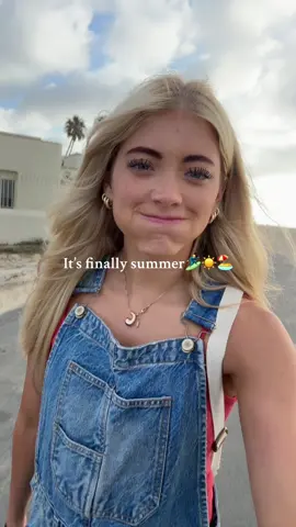 My lil surfer boyyy 🏖️#Summer #thesummeriturnedpretty #fyp #trending #beach 