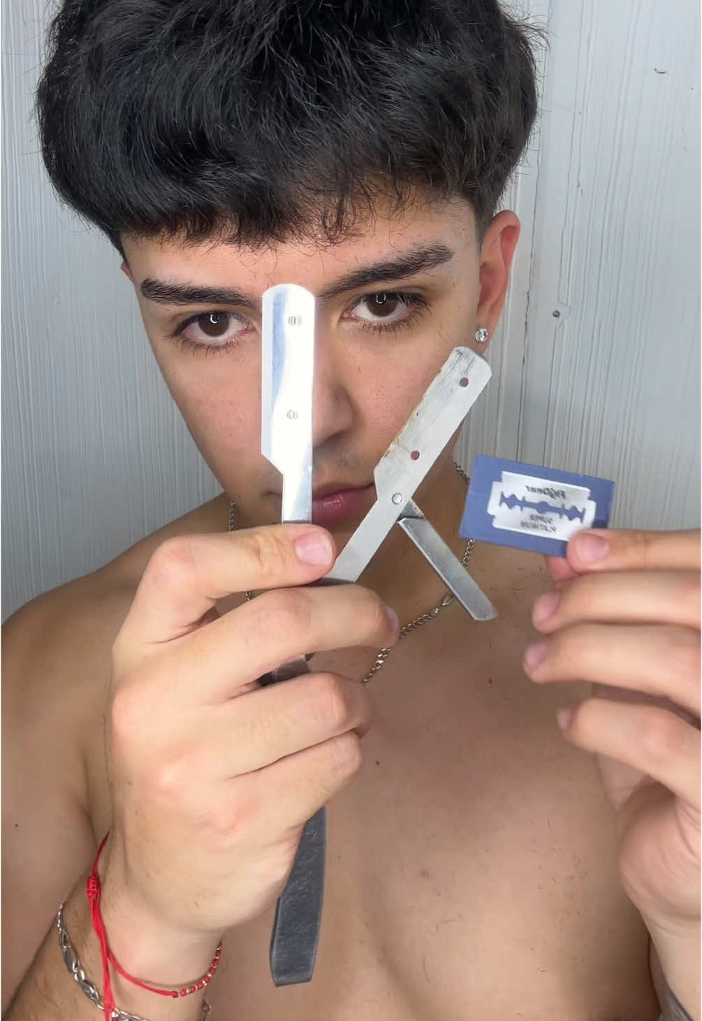 Cómo arreglar cejas asimétricas 