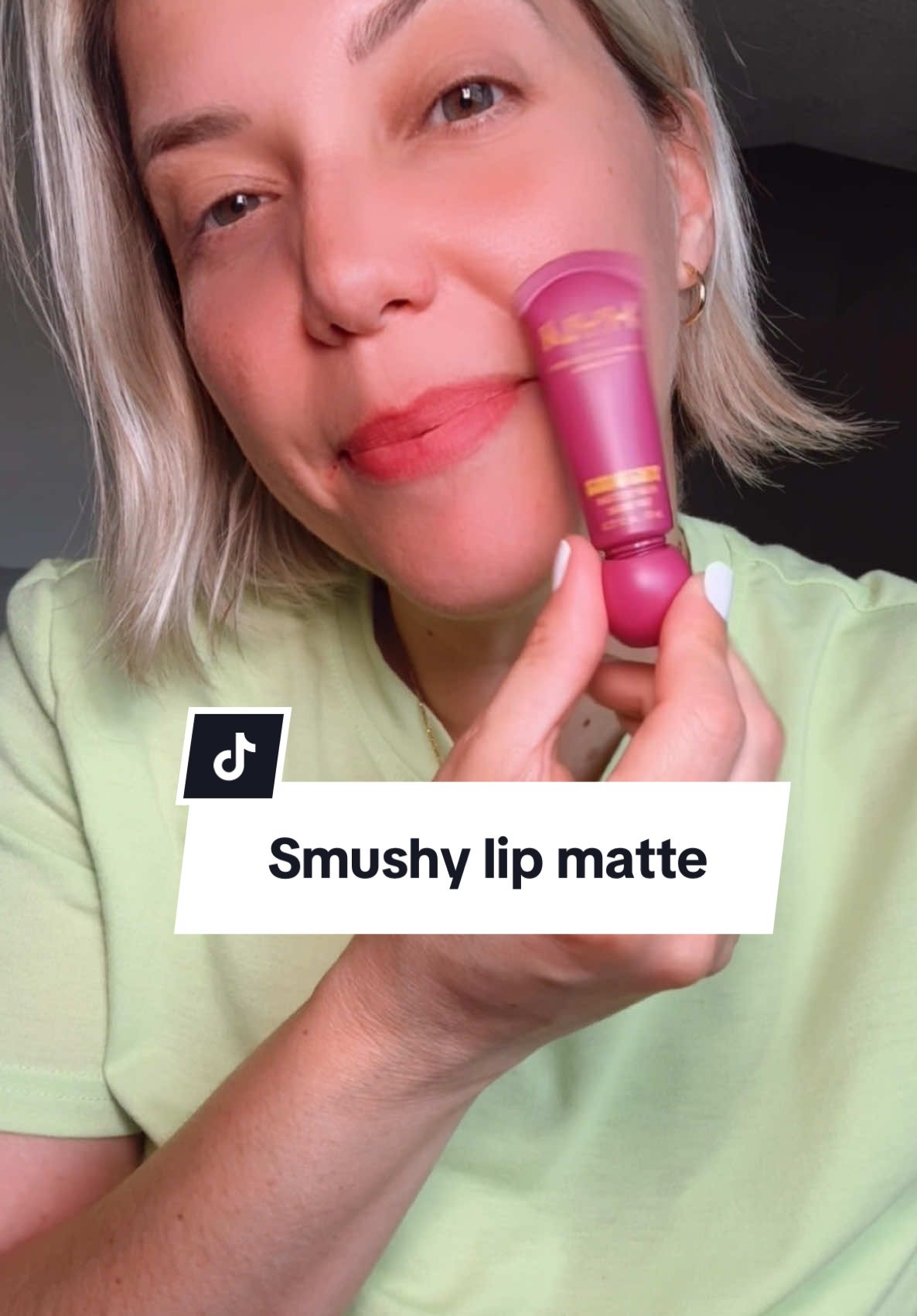 Suaviza e hidrata tus labios y pigmentan muy bien #nyxcosmetics #smushylipbalms #lip #lipbalm  #NYXCOMETICSPARTNER #NYXSmushy #NYXCosmetics #lipbalm #labiales #maquillaje #mamalatina 