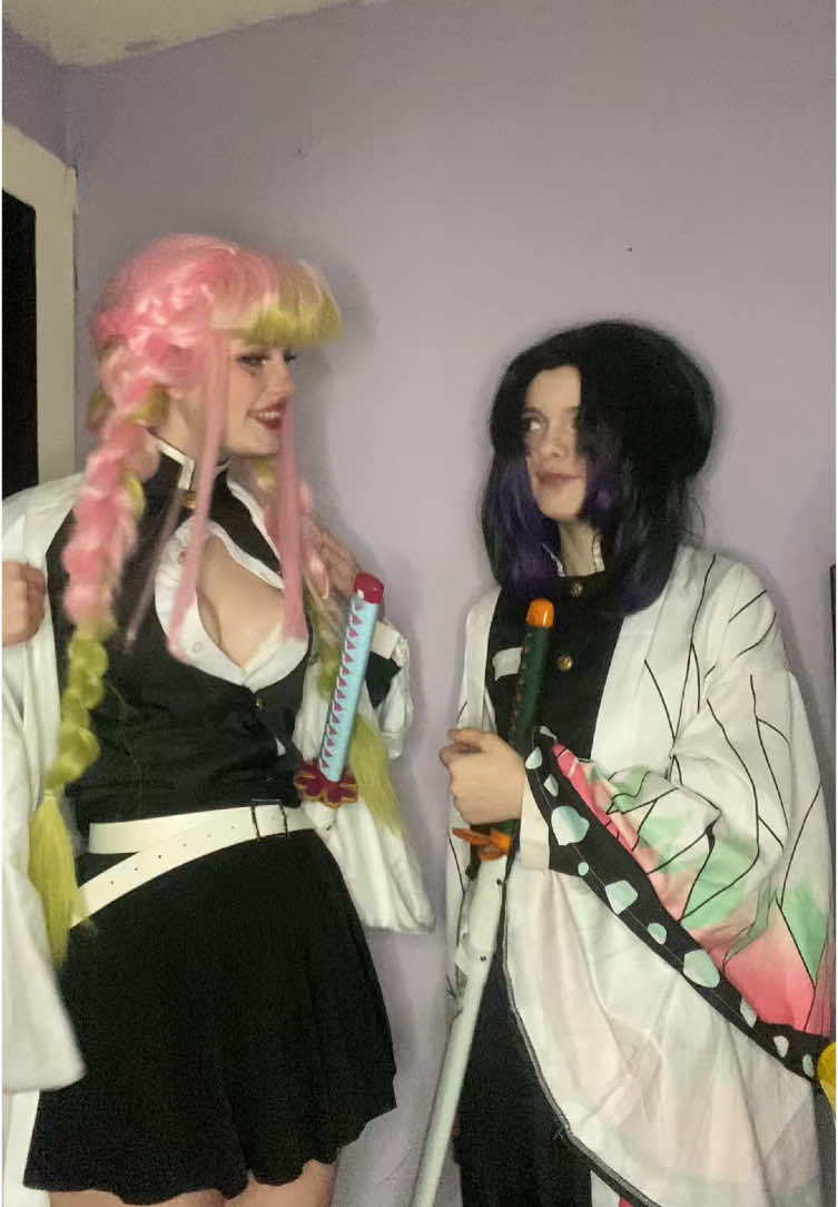 #mitsuri ~we kept apples og height bevause shinobu is tiny 🍡 #mitsurukanroji #mitsurukanrojicosplay #kanrojimitsuri #demonslayer #demonslayercosplay #cosplay #cosplayer #cosplaygirl #fyp #fypシ #fypage #foryoupage #cute #foryou #foru #shinobukocho #shinobu #shinobucosplay 