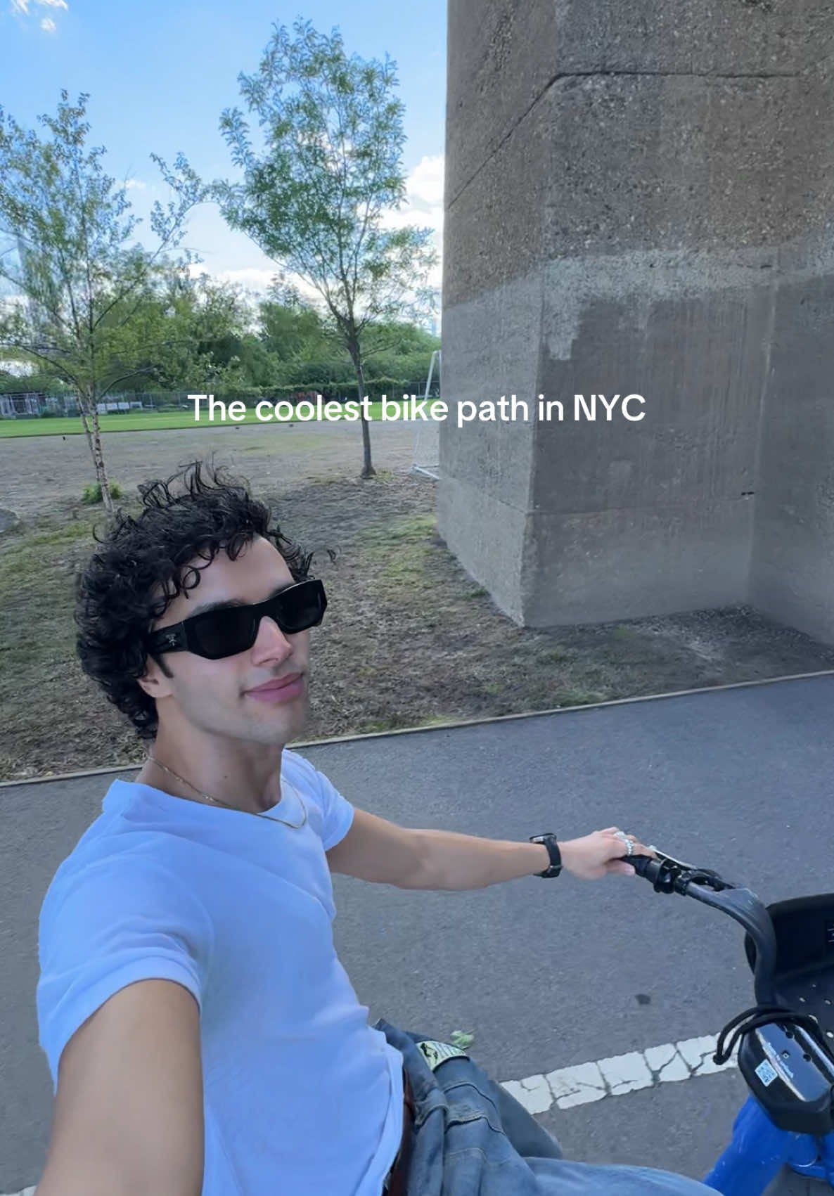 Hell Gate Bridge on Randall’s Island #nyc #nyclife #bike #bikeride #Summer 