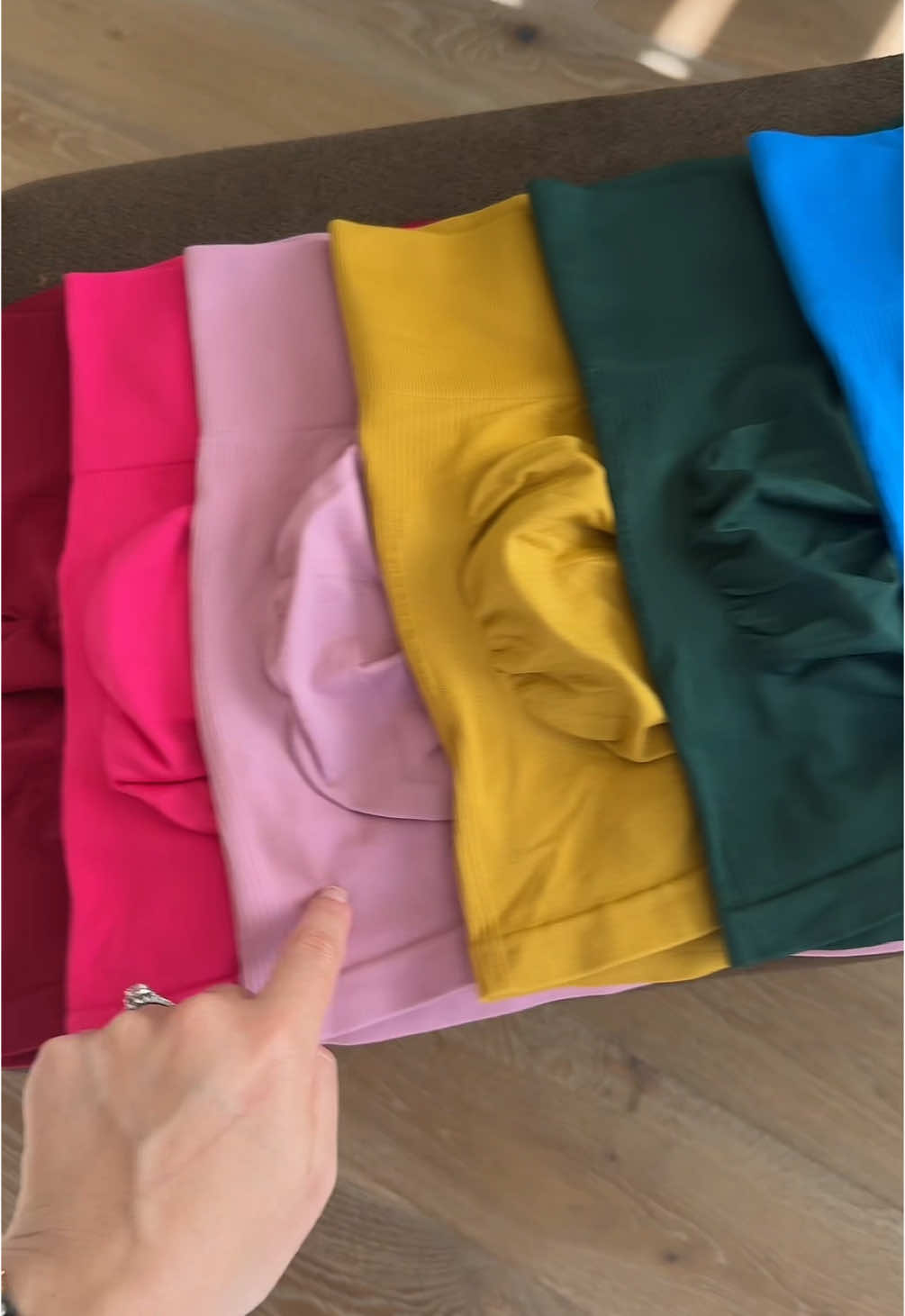 12 pairs for $57?!?! 🍑#summerworkout 