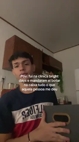 Cadê #arianagrande #eternalsunshine 