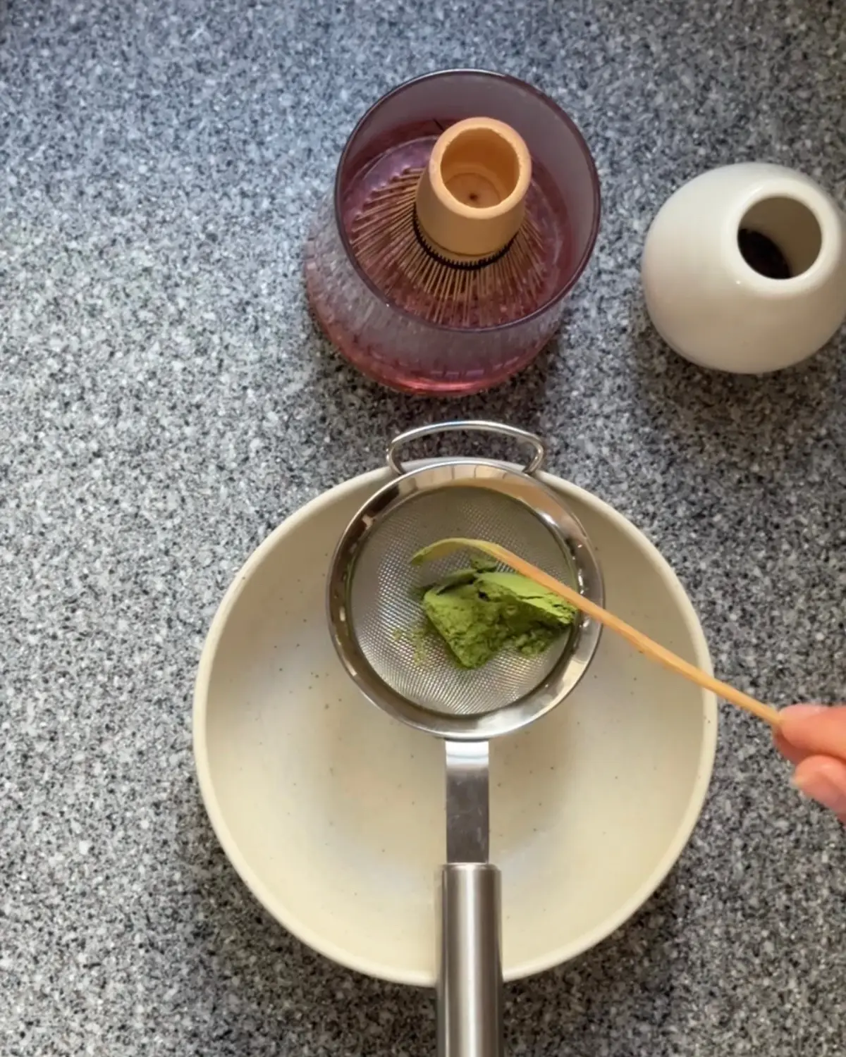 a matcha break in photos 🍵