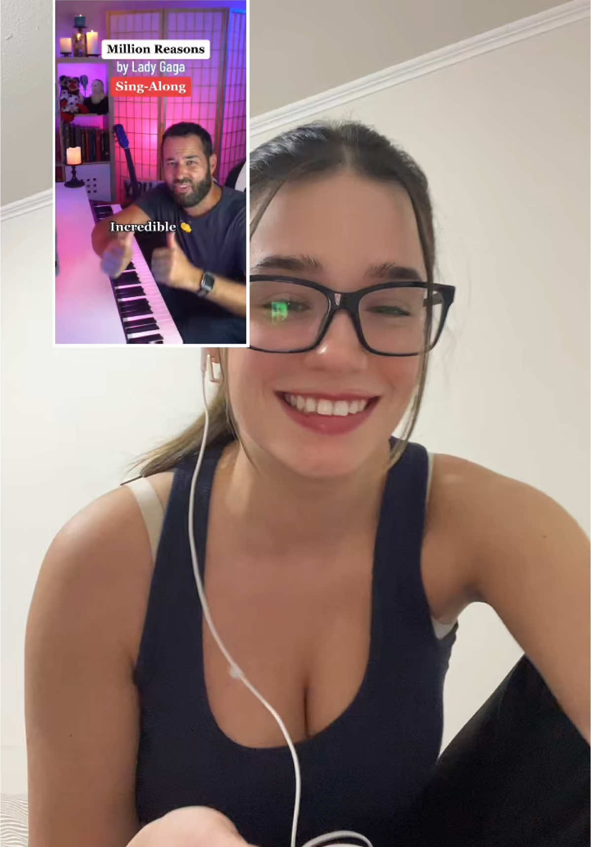 #dúo con @NextDoor Musician perdón grabé apurada, mi papá me estaba esperando para ver nuestra serie😭 después les subo uno mejor sin equivocarme jajaja❤️ Si quieres escuchar mi música, me llamo Alessia en Spotify, links en mi bio <33 #music #cover #artist 