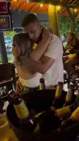 #No hay nada mejor que bailar salsa pegadita con tu amor.