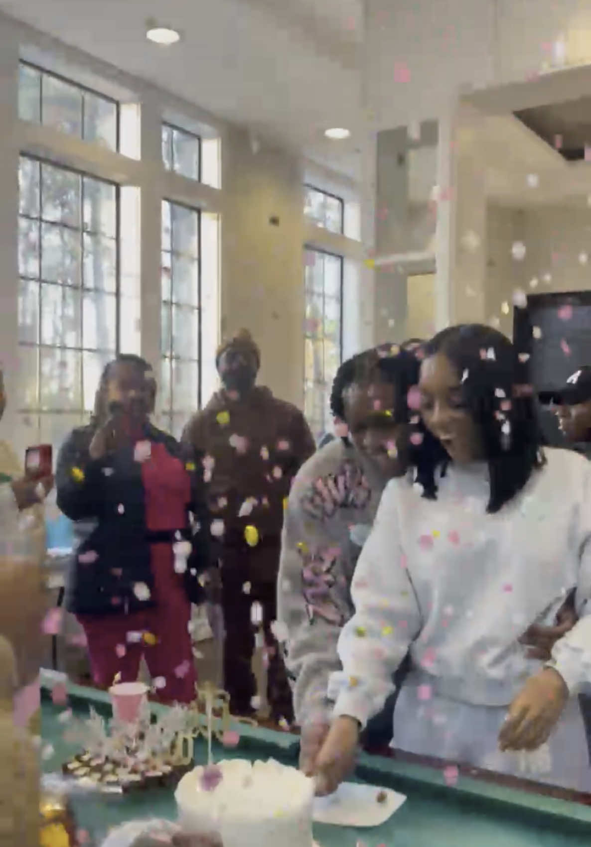 Cried when I found out your were a girl because of my own trauma, but God knew exactly what I needed👩🏾‍🍼🫀🤍 #girlmom #genderreveal #blackgirltiktok🤎 #momtok #fyppppppppppppppppppppppp #babygirl #burningblue 