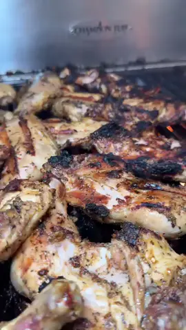 Hope everyone is enjoying their holiday weekend! Always firing up something good at Calabash! See you tomorrow! Open 12pm - 8:30pm today! We also deliver with Door Dash, GrubHub, & UberEATS!  #Vegas #LasVegas #VegasBaby #LasVegasLocal #VegasLocals #Africa #AfricanFood #JollofRice #Delicious #lasvegasfood 
