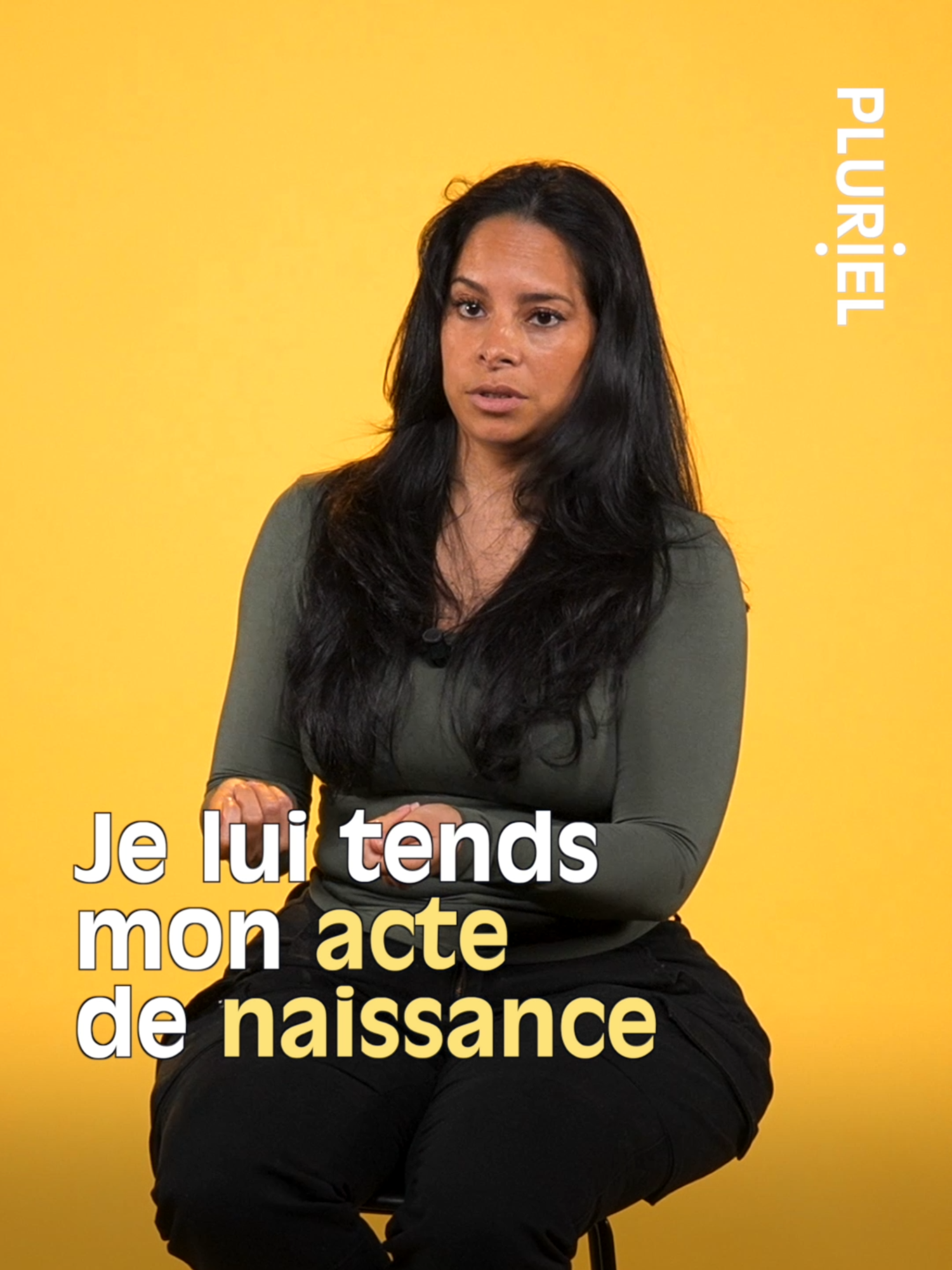 Maria, 39 ans, a été enlevée au Guatemala quelques heures après sa naissance et déclarée décédée. Elle a grandi en Belgique, avec le profond mal-être de ne pas savoir d’où elle venait. En 2019, elle découvre qu’elle fait partie d’un réseau illégal d’enlèvements d’enfants et décide de chercher la vérité. Trois ans plus tard, un test ADN révèle une demi-sœur et la conduit finalement à retrouver sa mère biologique. Après 39 ans de mensonges, Maria peut enfin écrire sa propre histoire. PARTIE 2 #safeplace #temoignage #guatemala #trafic #enfant