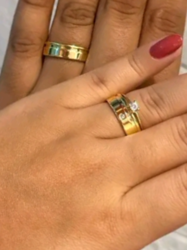 Alianças folhadas a ouro. Garantia permanente @MJOIAS #aliancas #amor #tiktokshopchegou #qualidade #provadeamor #@TikTok Shop Creator @TikTok @#foryou 