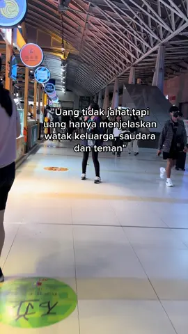 Ingat ada uang kamu di hargai!!! Tidak ada uang kamu tidak di anggap 🥹 #fyp #tkwtaiwan_indonesia🇮🇩🇹🇼 #taipei_taiwan #taichung_taiwan #masukberandafyp #foryoupage #tiktoknews #cilacap24jam 