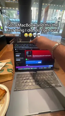 Aura farming with a Mac is crazy 😭😭💀 #macbook #starbucks #aurafarming #foryoupage #funny #viral 