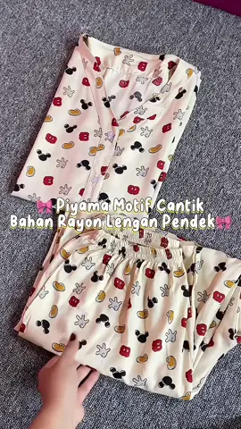 #piyama #piyamakekinian #piyamamotif #bahanrayon #stelan #stelanrayon #stelanwanita #busuifriendly #rayon #OOTD #ootdfashion #ootdinspo #ootdinspiration #fashioninspo #inspriation #recomendation #rekomendasioutfit #bajurumahan #foryoupagе #fypシ゚ #lewatberandafyp 