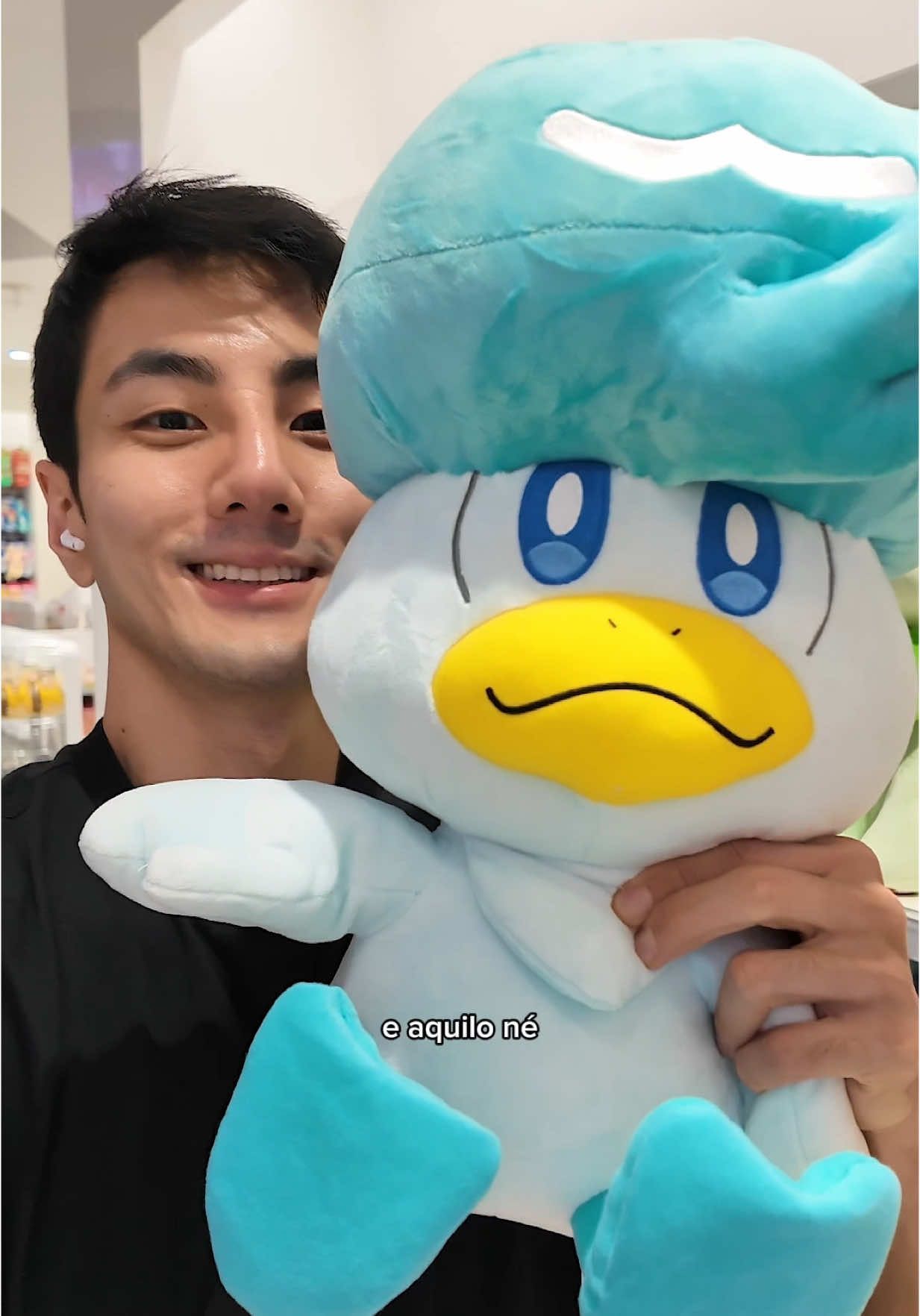 Sobre um centro Pokémon no Japão! 🇯🇵 (venha veeer) PS: comprei o Wooper (meu labubu bb reborn 🥹🤏)