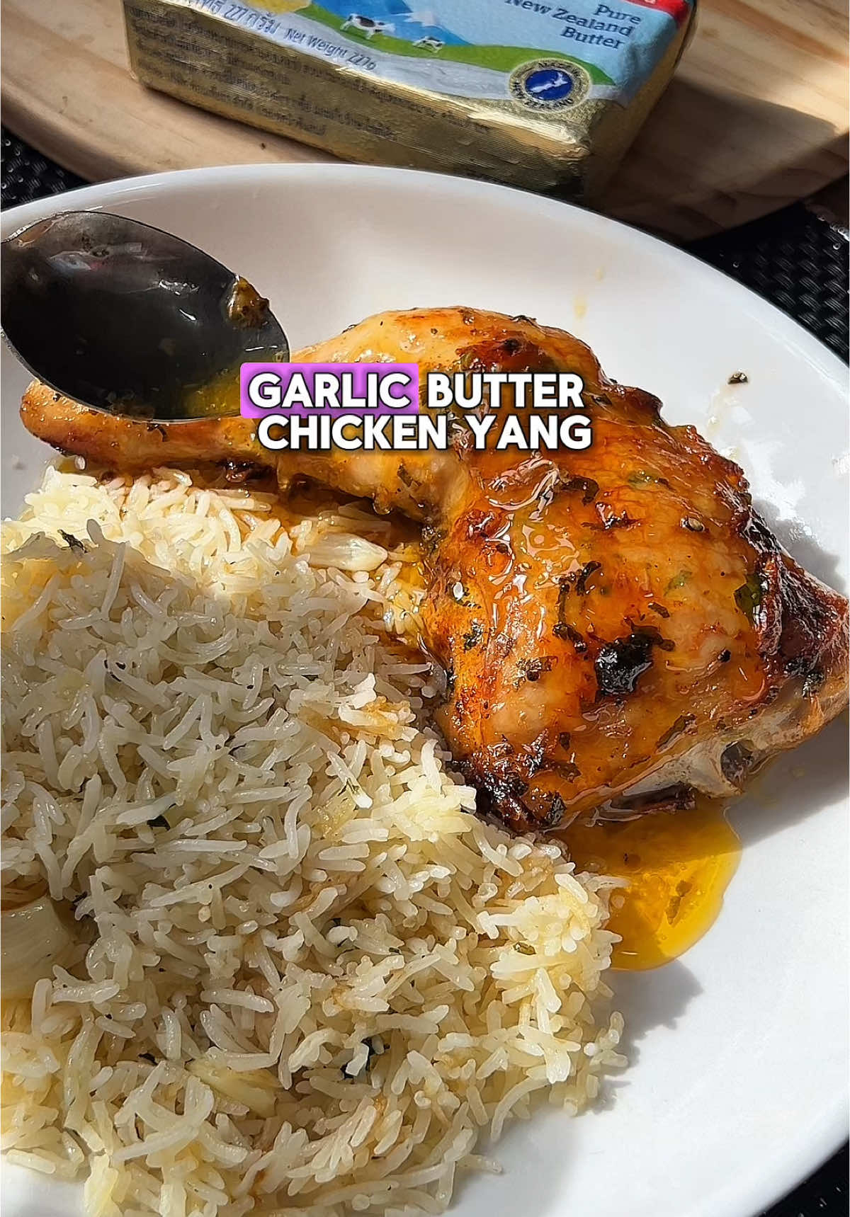 Jom buat Roasted Garlic Butter yg boleh digunakan dlm pelbagai masakan.  Bila guna pure butter Anchor, rasa lemak berkrim dalam setiap hidangan tu pasti menambat selera keluarga! @dairyliciousMY Ingredients for Roasted Garlic Butter 🧈Anchor Unsalted Pure Butter (1 Block) 🧈Mixed herbs 1 tbsp 🧈Fresh Parsley / Coriander 🧈Salt & Pepper to taste 🧈Whole Garlic Clove** 🧈Olive Oil 1 tbsp** 🧈Sprinkle of salt & pepper** **bake in oven 180c - 40 mins Ingredients for Garlic Butter Rice 🧈Basmathi Rice 1 Cup (wash & soak 20 mins) 🧈Water 1.5 cup 🧈Roasted Garlic Butter 1.5 tbsp 🧈Garlic 2 cloves 🧈Chicken cube & salt (to taste) Ingredients for Garlic Butter Roasted Chicken 🧈1 Chicken leg 🧈1 tsp paprika 🧈2 tbsp Roasted Garlic Butter (or more) *bake in oven 180c - 40 mins Ingredients for Cheesy Garlic Butter Toast 🧈2 Slices White bread 🧈Handful of Mozzarella cheese 🧈1 tbsp Roasted Garlic Butter  *Airfry 170c - 5 to 8 mins #AnchorMY #DairyliciousMY #garlicbutter #roastedgarlicbutter #roastedgarlic #cheesygarlicbutter #roastedchicken #garlicbutterrice #EasyRecipe