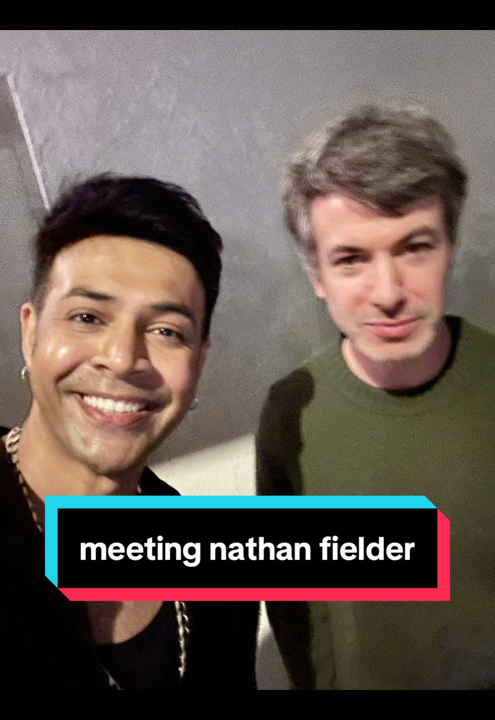 i rehearsed taking a photo with nathan fielder using the fielder method, and it all came to fruition at the season 2 finale screening in beverly hills. and he didn't leave this bro hangin dog, know what i mean? @HBO @Max #therehearsal #nathanfielder #hbo #nathanforyou 