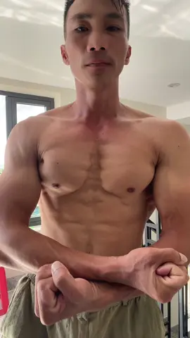 #bodyfitness #nguyenthanhhai772 #danthehinh #xh 