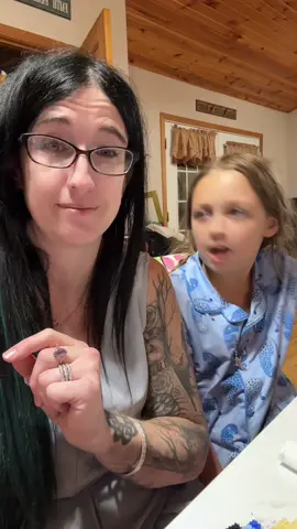 Girl is serious about her Klondike bars lol @KlondikeBarOfficial #klondike #klondikebar #nationaldareday #whatwouldyoudoforaklondikebar #MomsofTikTok #fyp 