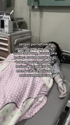 dinginnya ruang HCU,berisiknya bunyi alat2, dan suara sirine ambulan adala trauma terbesarku🥀🥺 #fyp 