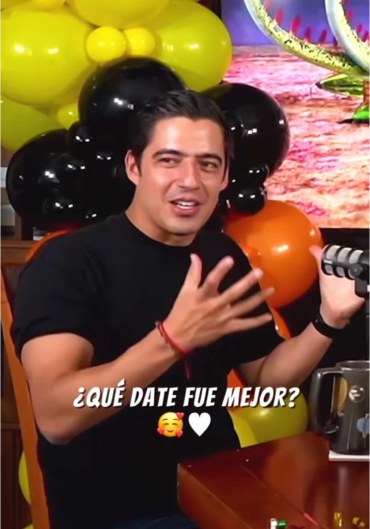 ¿Con qué cita se quedan? 🧡😅  Mira el episodio completo de Cómo entrenar a tu dragón en YouTube #Podcast #Películas #Disney #Dreamworks @Andrés Vaca @Luis.buchahin 