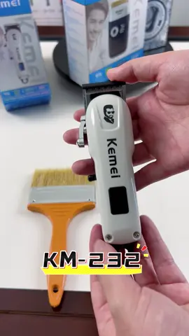 KM-232. Thiết kế nhỏ gọn, công suất mạnh mẽ, điều chỉnh đa cấp. Giá cực sốc giảm giá đến 50%#kemei #tongdocattoc #tongdochanvien #maycaorau 