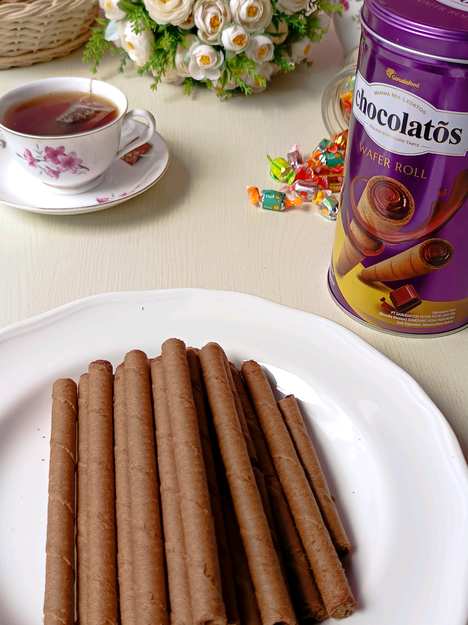 ini coklatnya beneran enak banget #gerrychocolatos #wafer #wafercoklat #biskuit #biskuitcoklat #viralvideos #fyp #biskuitkaleng #CapCut 