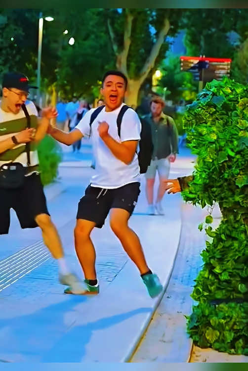 Bushman prank #fun #funny #bushman #prank #haha #funnyvideos #fpy #fpyシ #tiktok #foryou #scary 