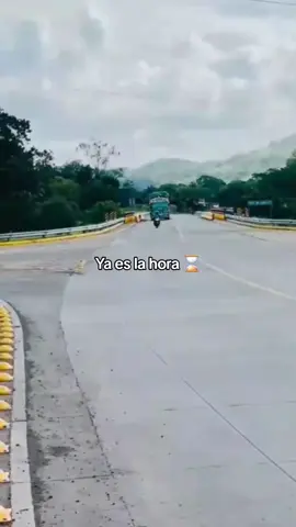 Te vamos a extrañar Malakate 😭😭❤️‍🩹@𝒟𝒶𝓇𝓎𝑒𝓁𝒾𝓃𝑔 🦥 @trasporte garlette @Ɓúšèš_n̈ìćà😇✈️ @Felix Castellon y más #viral_video #tevoyaextrañar #Malakate #tevoyaextrañar  yo y mi amiga 