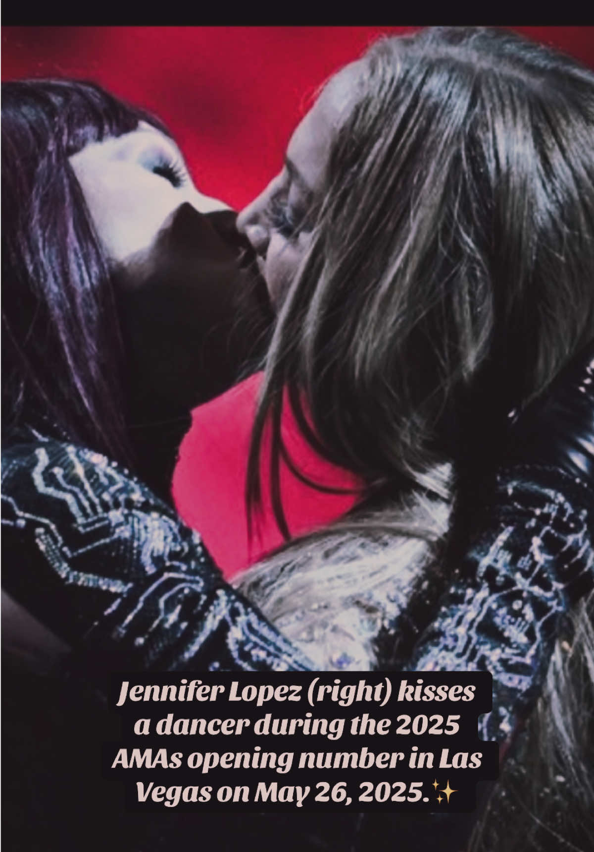 Jennifer Lopez (right) kisses a dancer during the 2025 AMAs opening number in Las Vegas on May 26, 2025.✨ #new #like #girlwholove2gossip #fyp #viral #celebritygossip #jenniferlopez #ama2025 #latina #boricua #bronxny 