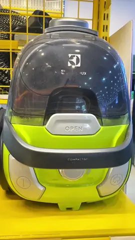 Máy hút bụi hộp nhỏ gọn nhiều đầu hút #giadung #shop24h3006 #xhuongtiktok #fyp #electrolux 