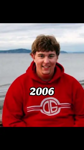 Just for funsies. #seniorpics #classof2006 #wherearetheynow 