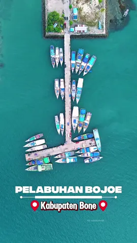 Pertama kali nerbangin Drone di Bone 😇😱  Karna waktu yang cukup singkat jadi kita ambil Footage cukup di pelabuhan aja dulu 🛳️ #bone #kabupatenbone #pelabuhanbajoe #drone #xybca #fy #fyp 