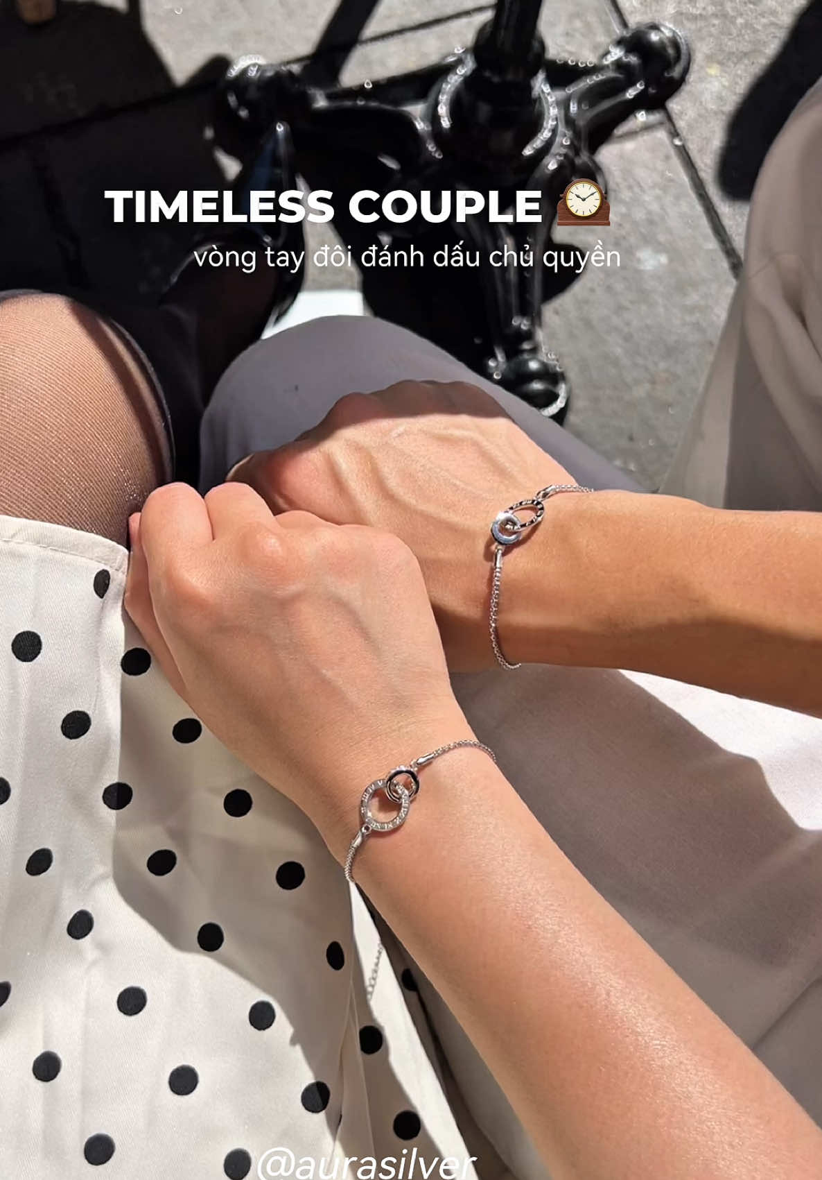 Dù bao mùa thay lá, dù thời gian có trôi tình yêu này vẫn vẹn nguyên 🤎🤎 #aurasilver #vongtayvinhcuu #vongtaydoi 