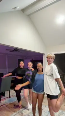 @Chloe @sky @therealshortyari