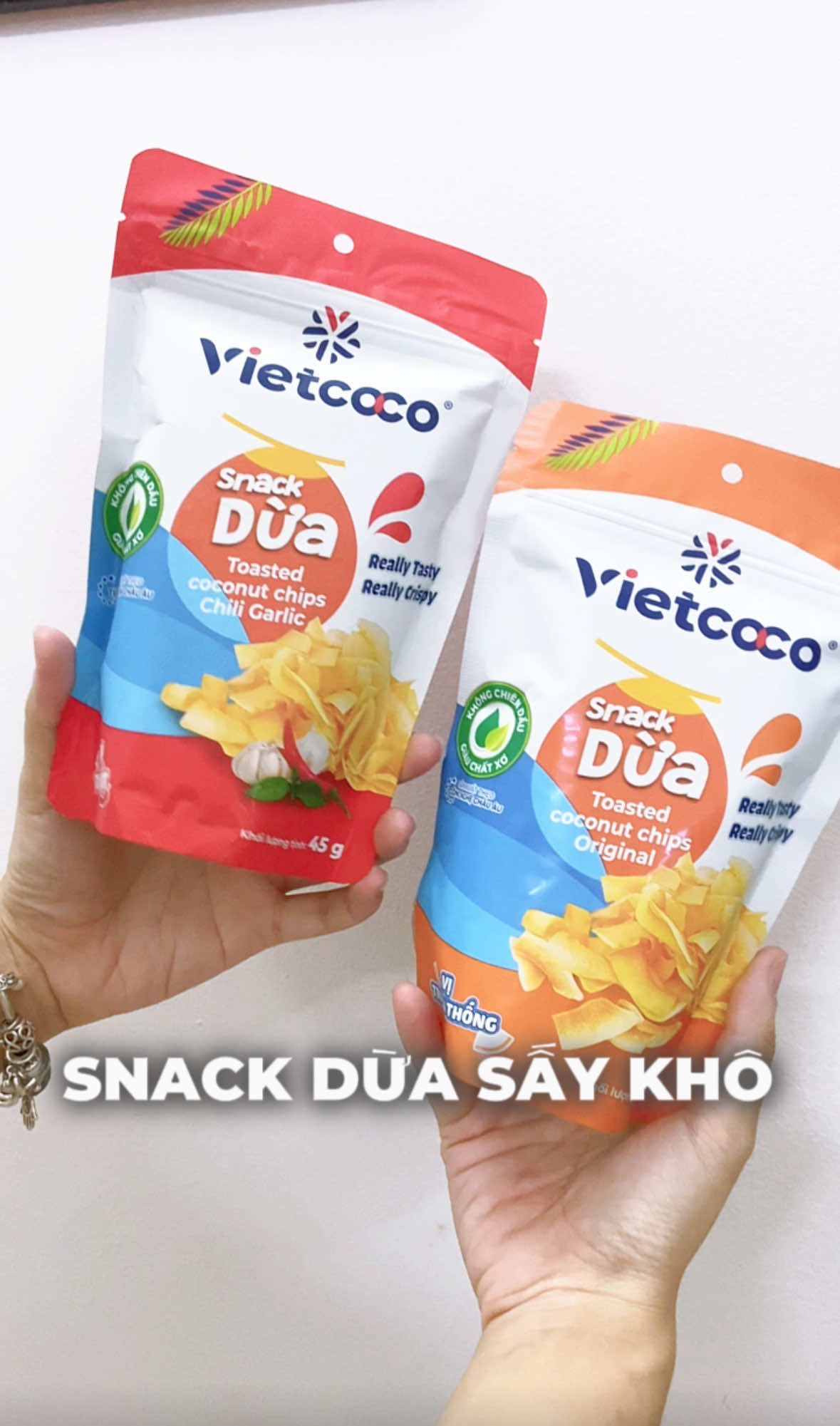 Nó ngon khùng ngon điêng mà tui bị bất ngờ luôn á 🫣  #unboxingwbear #gauriviu #vietcoco #vietcocodua #snackdua #duasaykho #snack #delicious #anvat #ngon 