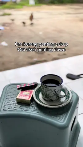 Bersyukur ☕️ #storykopi #jowopride #jowostory #storywa #bahanswmu #kopidangdut #bukitberbunga #silvykumalasari #storybersyukur #kopipagi 