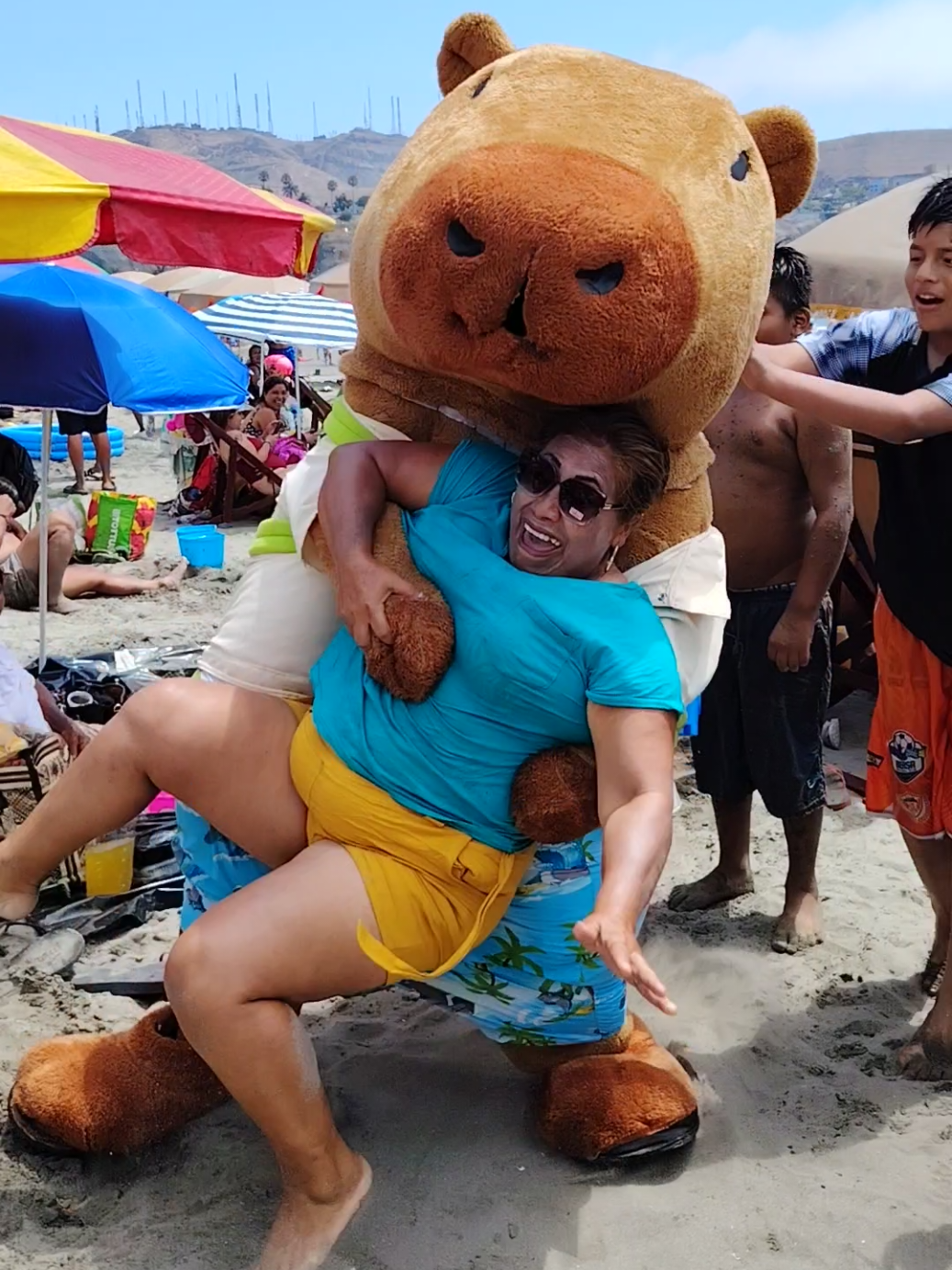 @Latina Televisión @Latina Noticias 🐹🦖🍫 #playa #verano #peru🇵🇪 #tourism 