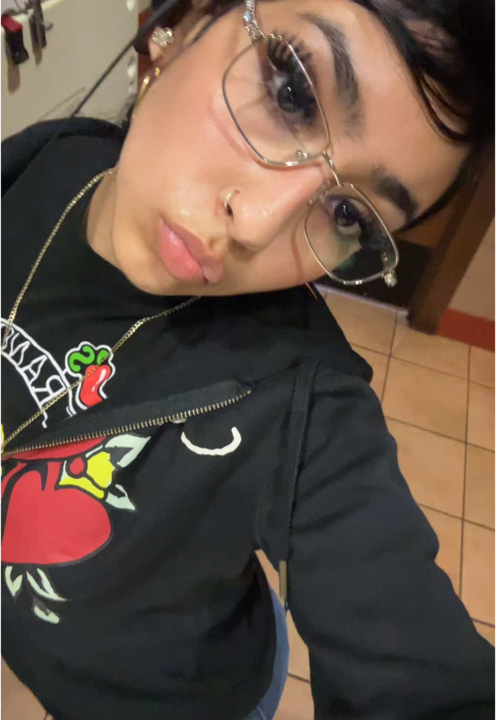 my lil gold pin🤌🏽