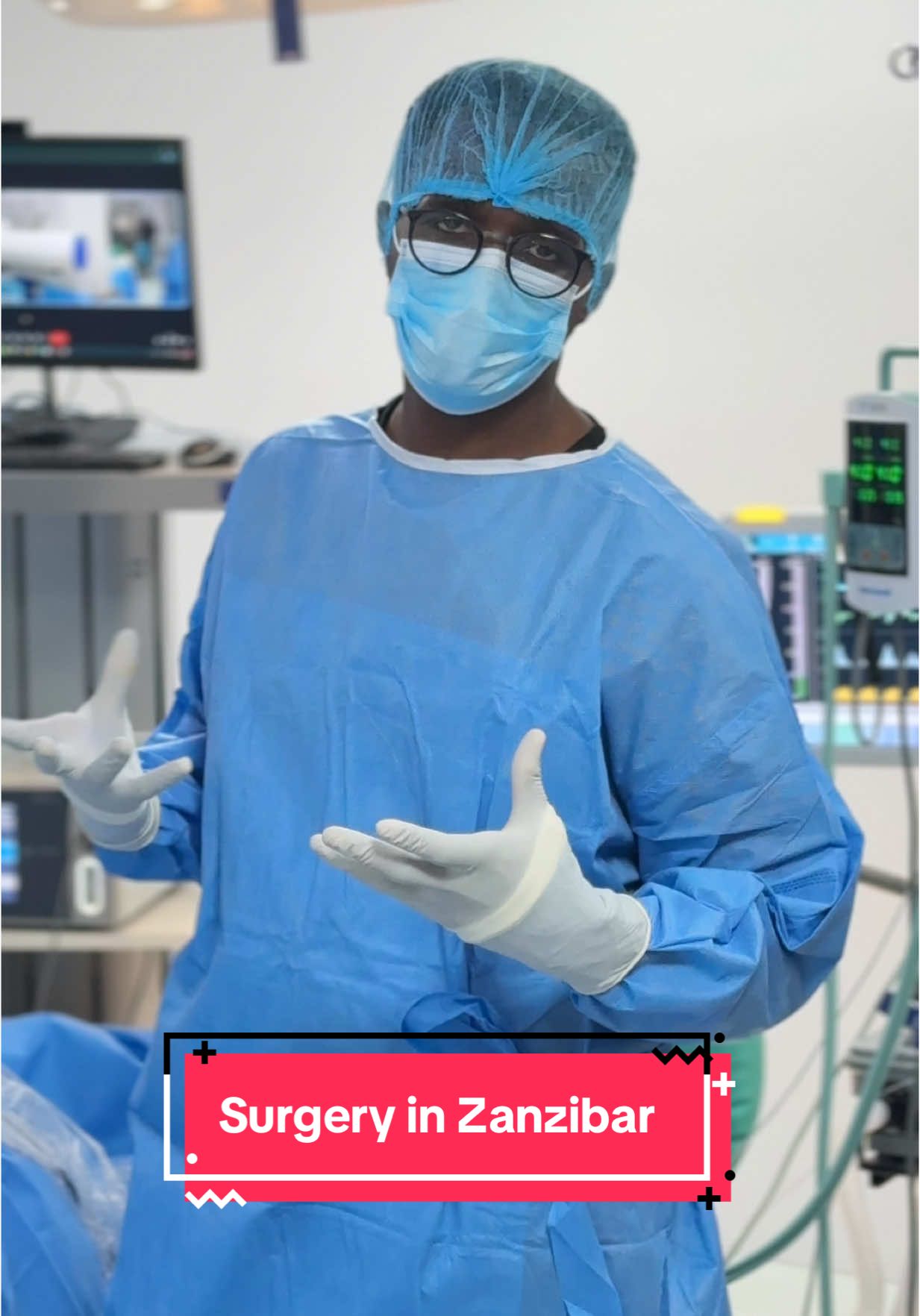 Honored to perform a live surgery for international delegates today! Grateful for the opportunity to share knowledge and collaborate globally. 🌍🩺 #GlobalHealth #ProudSurgeon